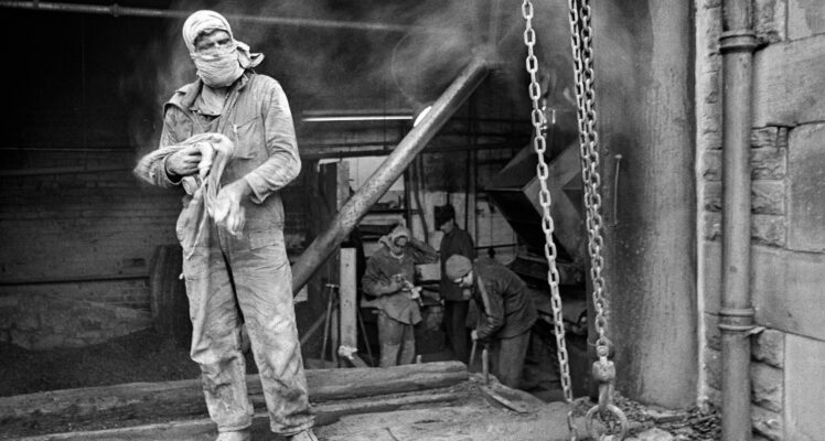 Daniel Meadows: Shuttles, Steam and Soot